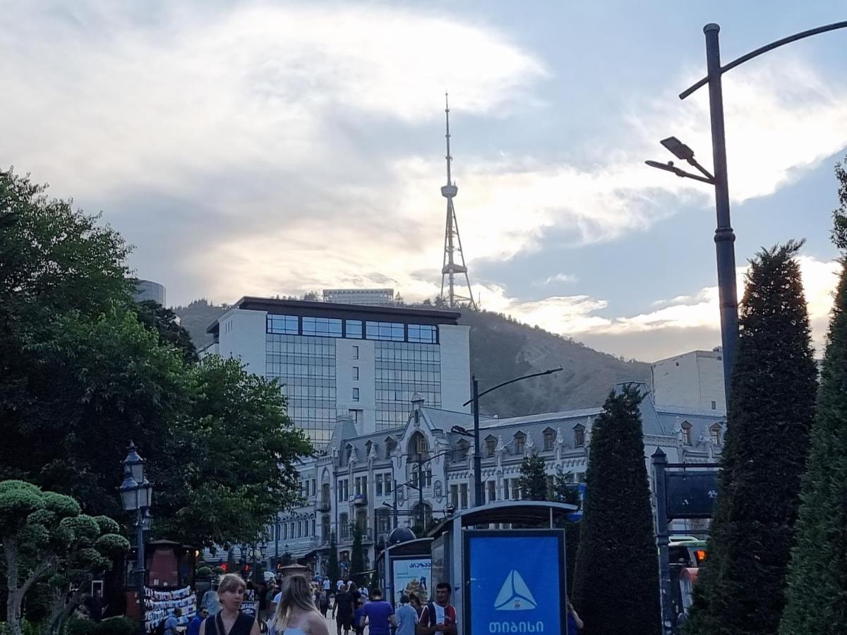 Old Tbilisi Freedom Square, Tbilisi Площадь Свободы Villa Eksteriør bilde