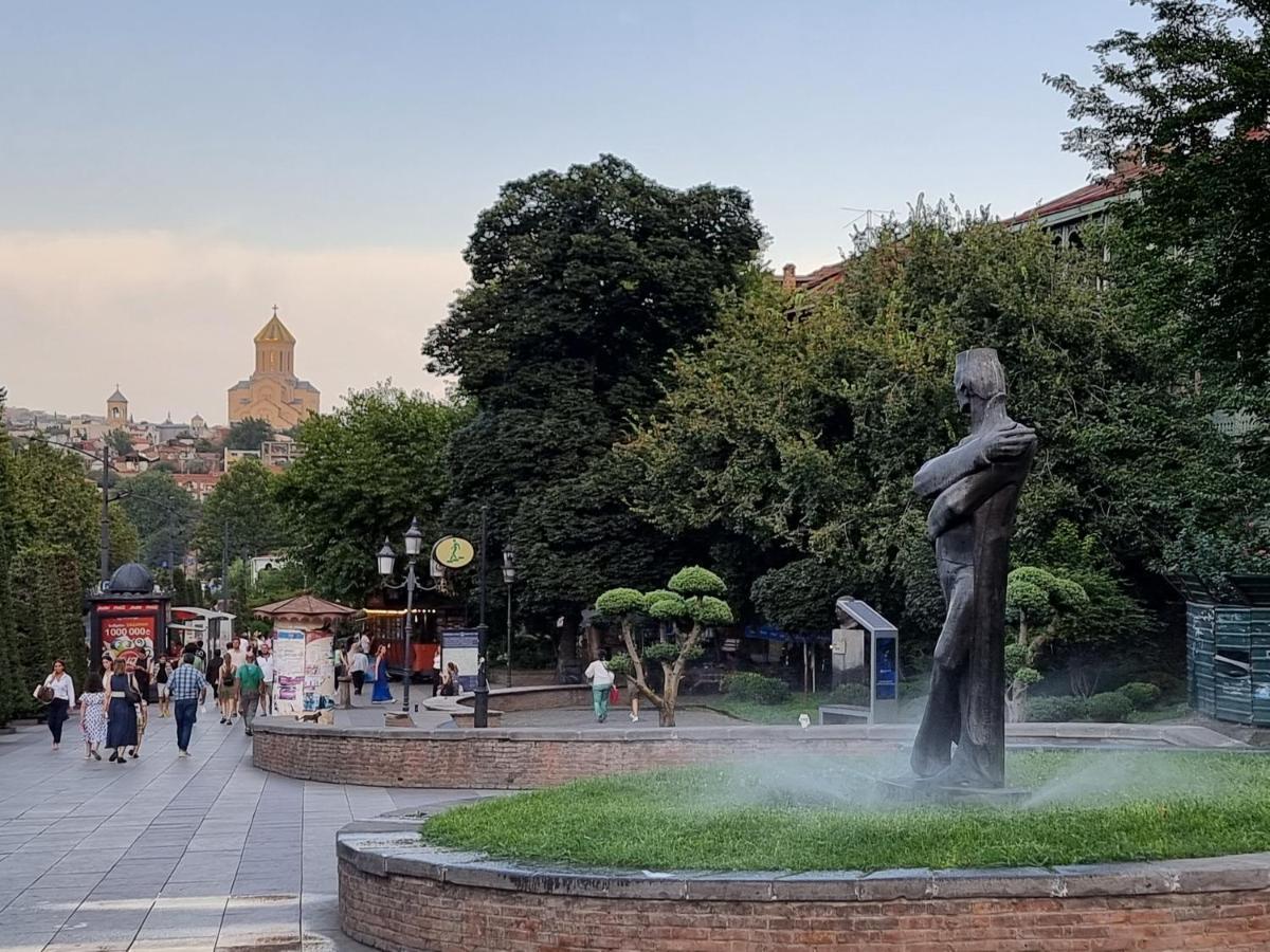 Old Tbilisi Freedom Square, Tbilisi Площадь Свободы Villa Eksteriør bilde